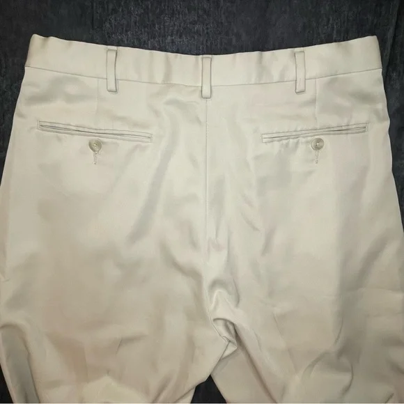 Jos A Bank Leadbetter Golf Pants Mens 34x29 Expandable Waist Pleated Front Khaki - Picture 4 of 8